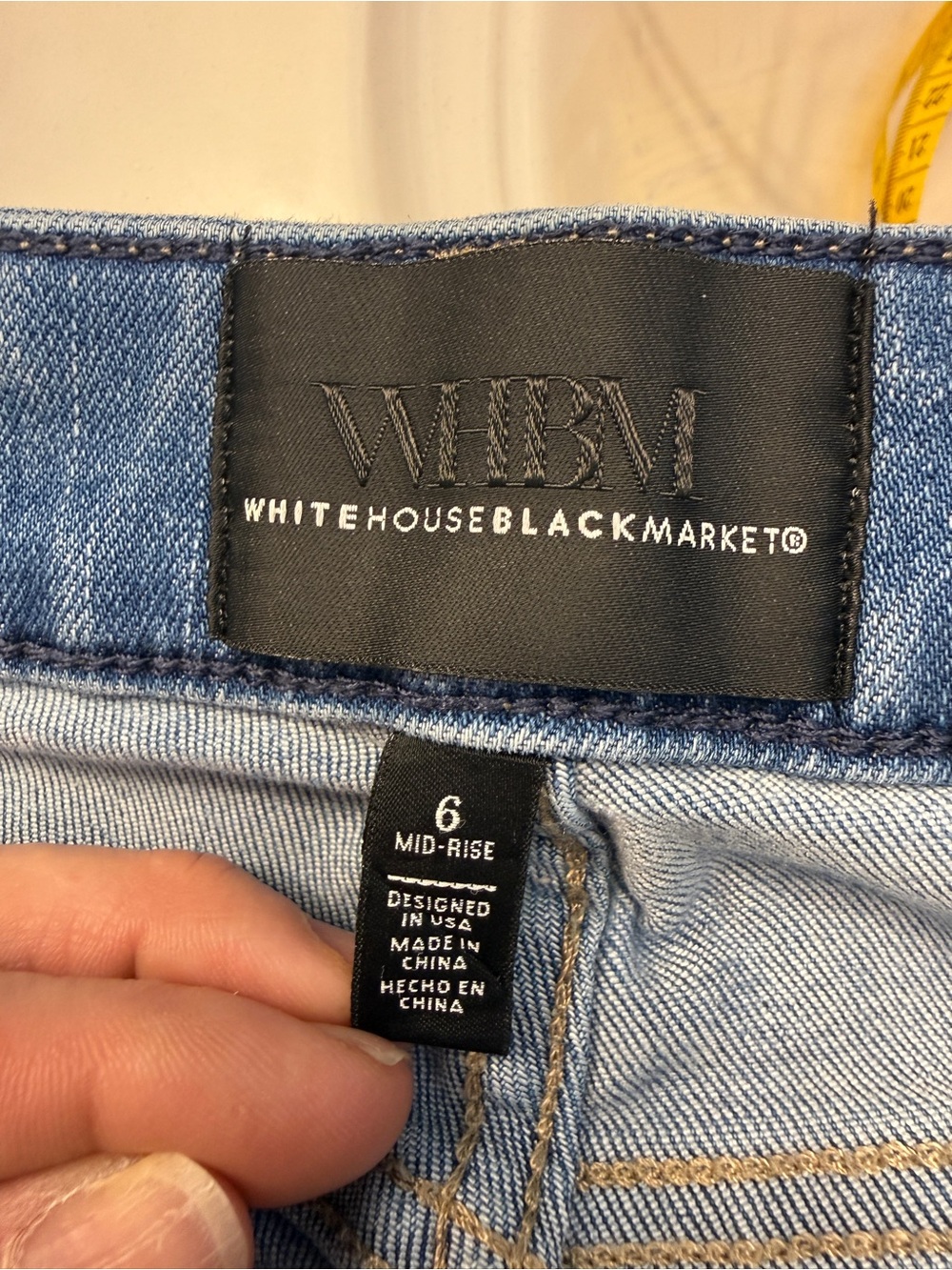 WHBM- Classic Women's Blue Denim Jeans - Picture 3 of 4